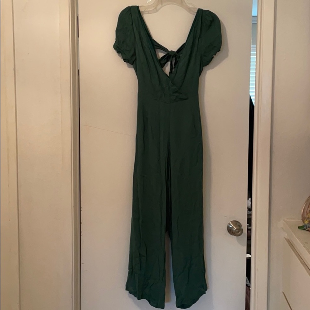 Super cute green jumper. New!
